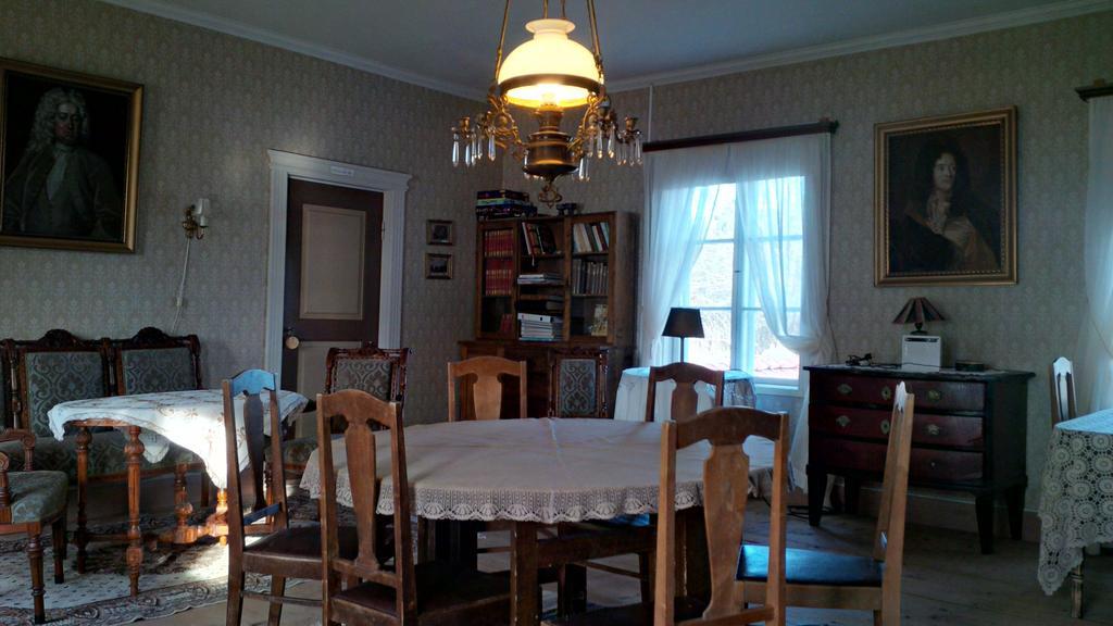 Guesthouse Enigheten Föglö Esterno foto